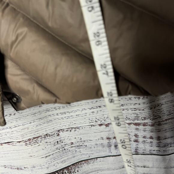 Lands’ End Women’s Lightweight Packable Down Puffer Coat S/P (6–8) Brown Taupe - Picture 6 of 6